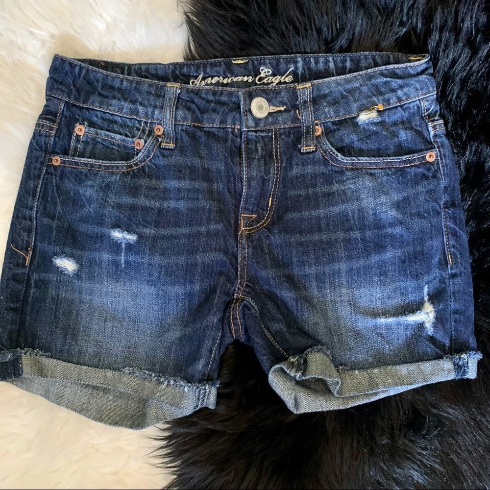 American Eagle Dark Wash Distressed Denim Shorts Size 0